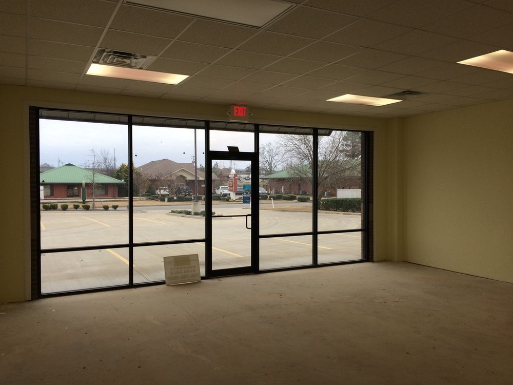 Yorkshire Square: 123-133 Ana Drive, Florence, AL 35630